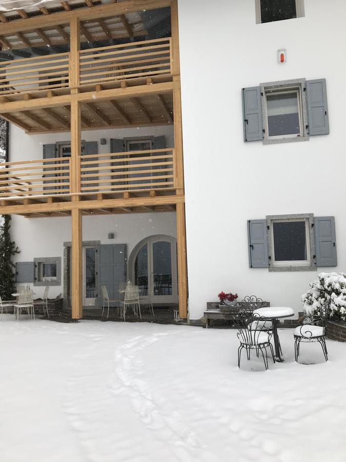 Bed And Breakfast Ai Casai Mezzolago Eksteriør bilde